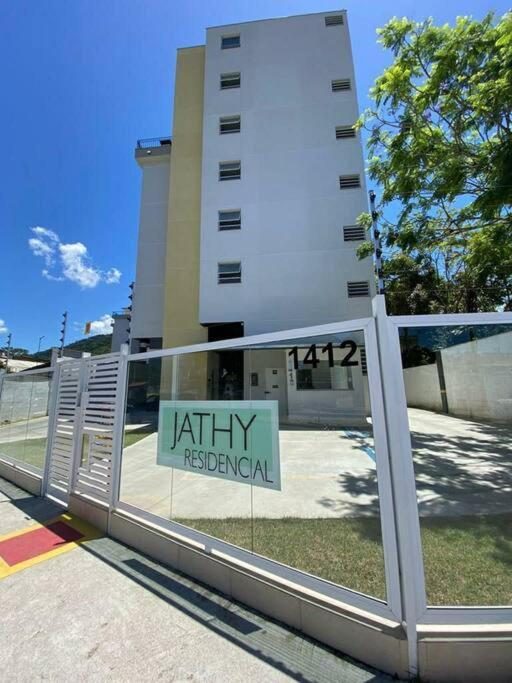 Apartament Ubatuba Bagian luar foto
